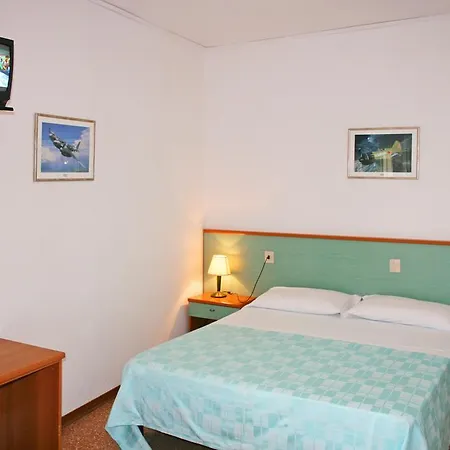 Janeiro Frontemare Hotel 3*